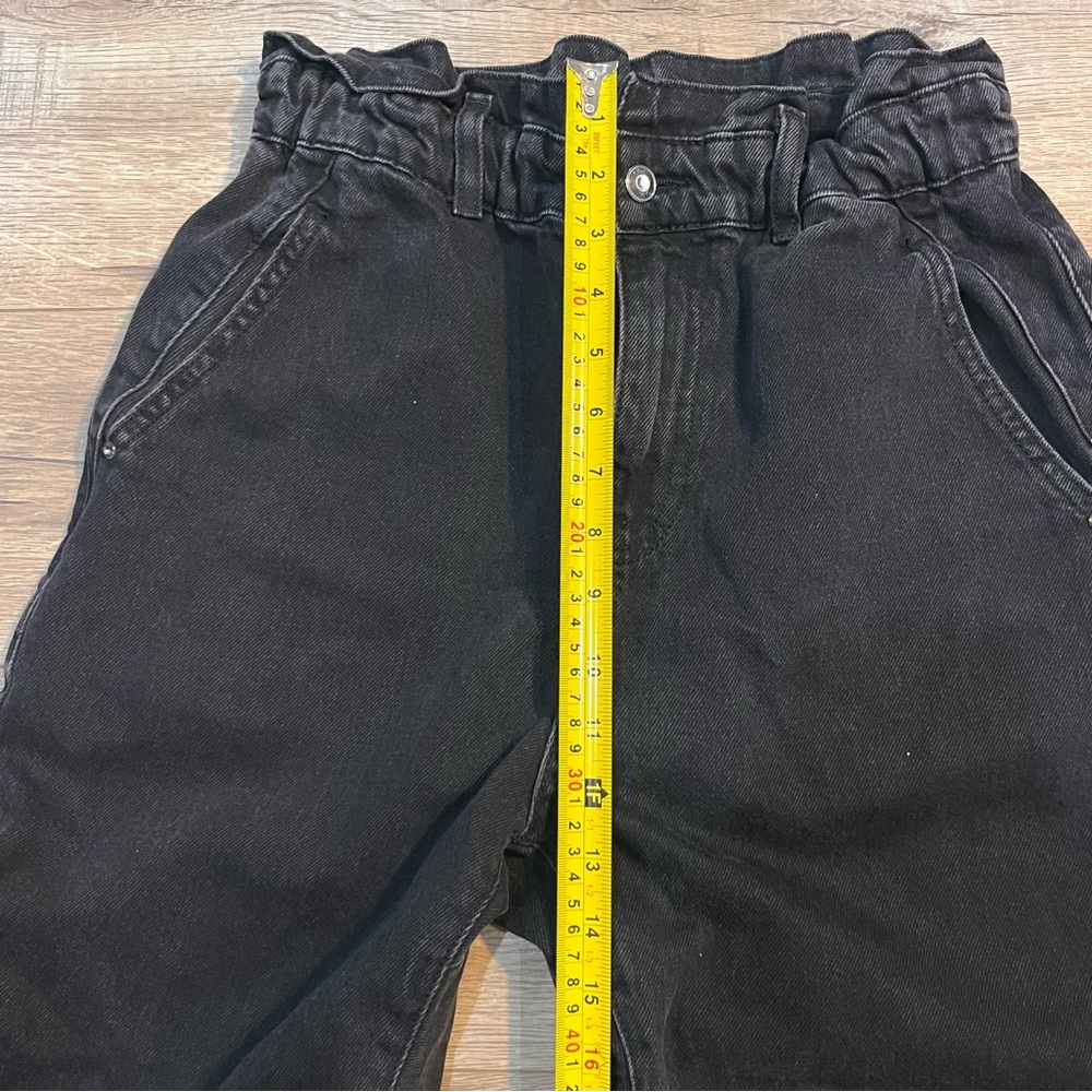 Zara womens jeans high fit, free cut elastic belt, in black Size US 6 EUR 38 - Picture 11 of 16